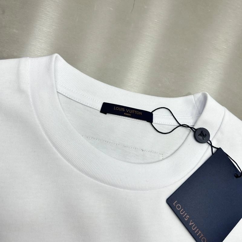 UrbanStyle Louis Vuitton T-Shirts 137206