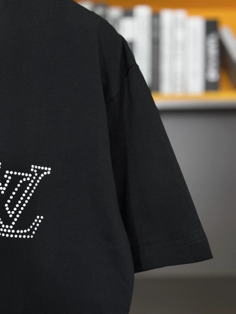 Louis Vuitton T-Shirts Effortless 137209