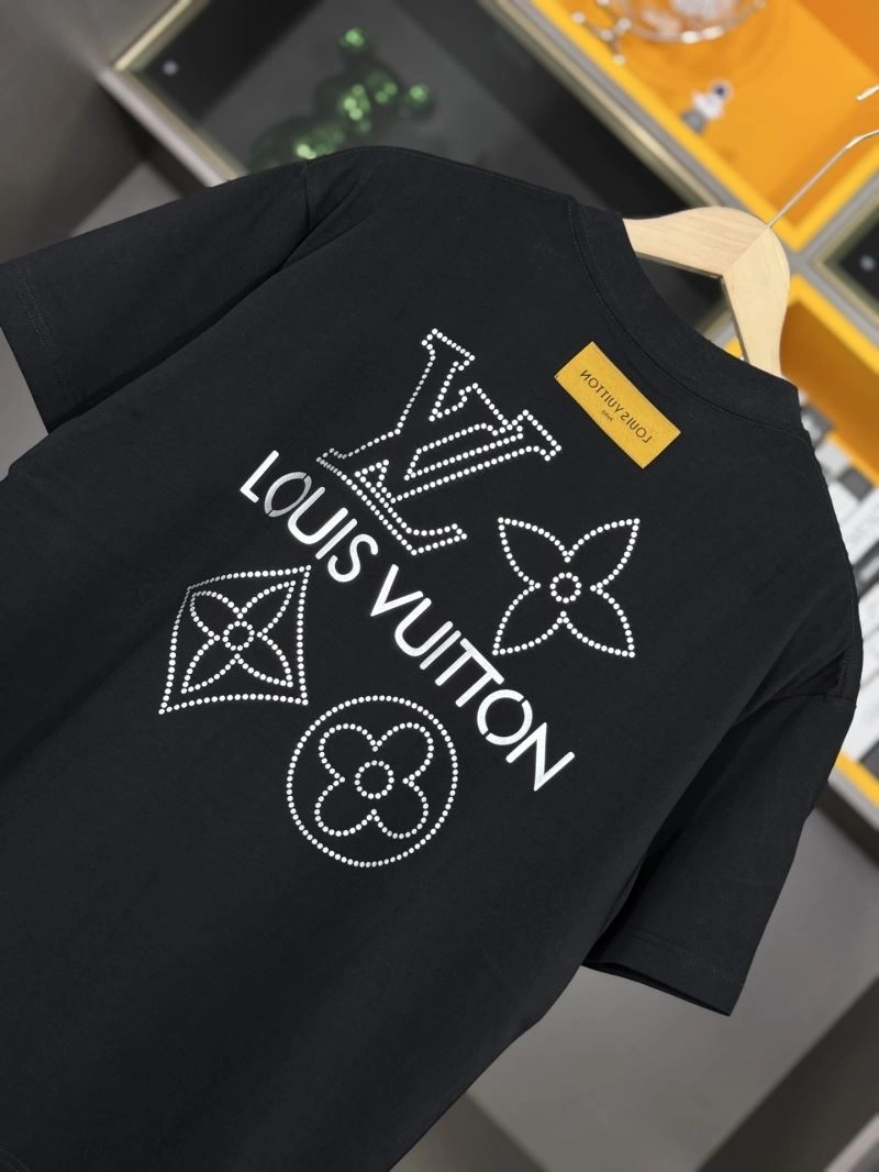 Louis Vuitton T-Shirts Effortless 137209