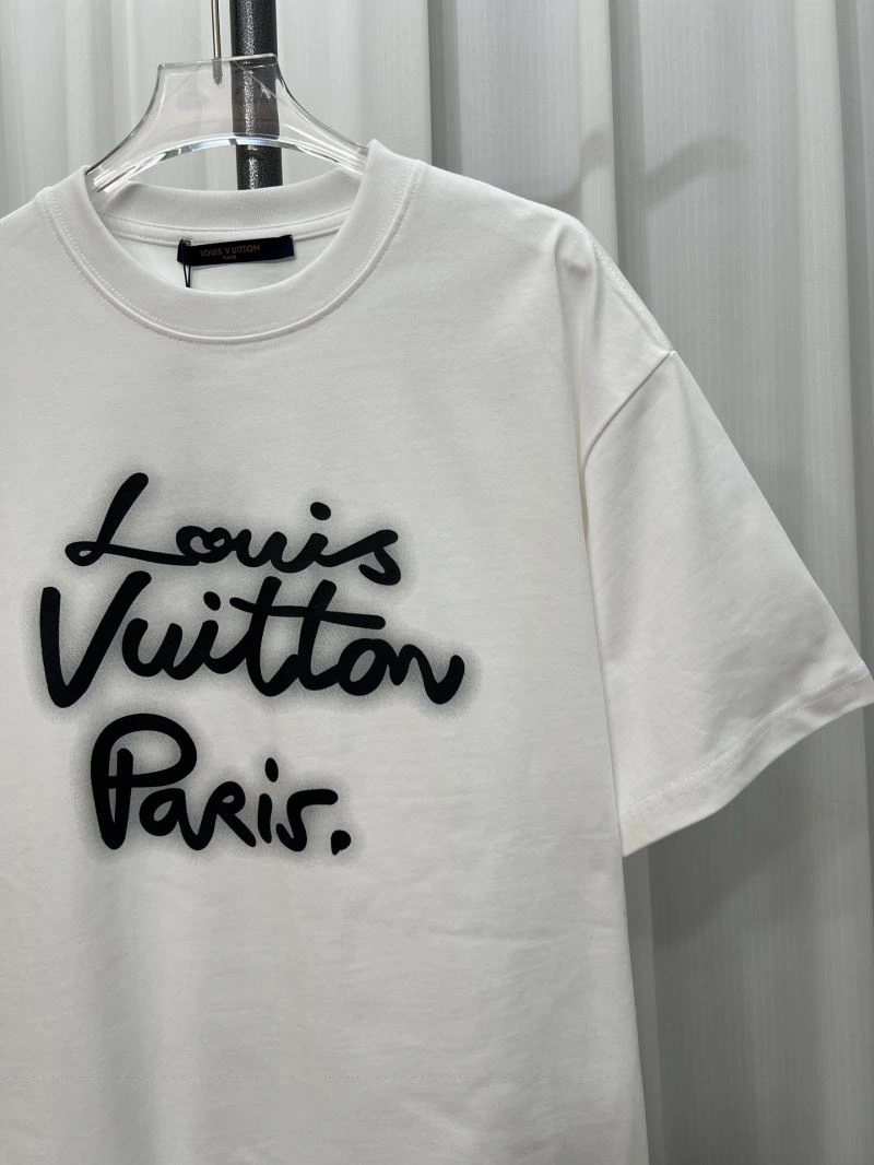Minimalist Louis Vuitton T-Shirts 137192