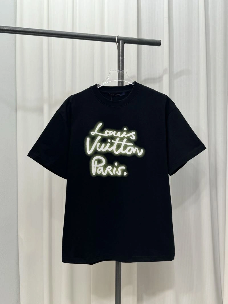 Louis Vuitton T-Shirts Affordable 137194