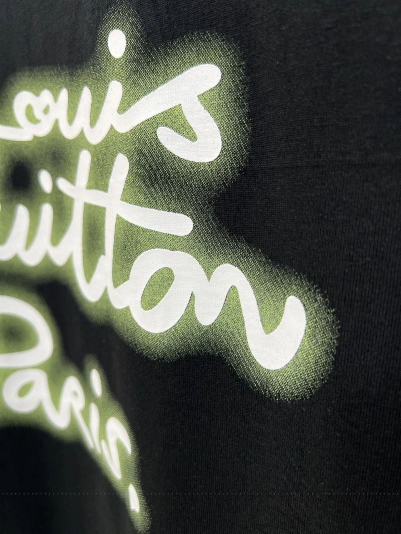 Louis Vuitton T-Shirts Affordable 137194