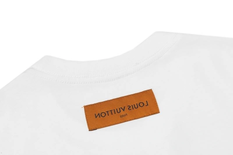 FreshLook Louis Vuitton T-Shirts 137204