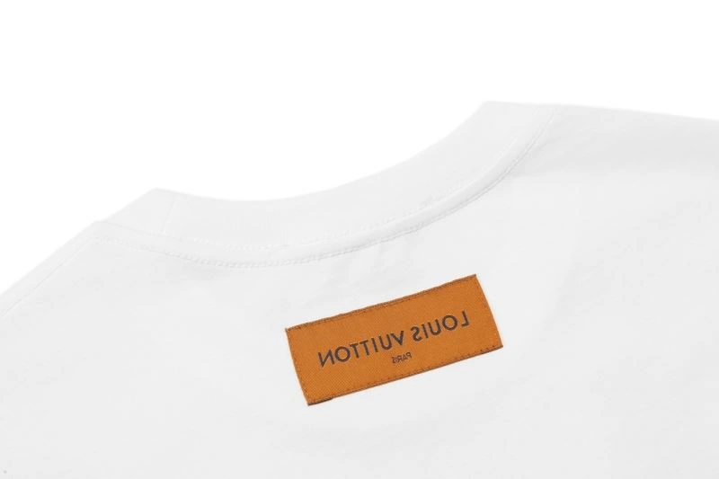Louis Vuitton T-Shirts EasyCare 137195