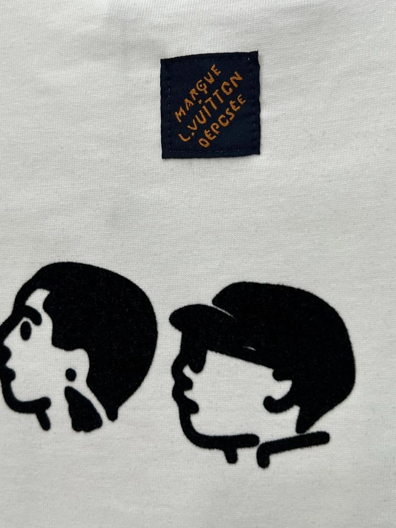 Louis Vuitton T-Shirts WrinkleFree 137198