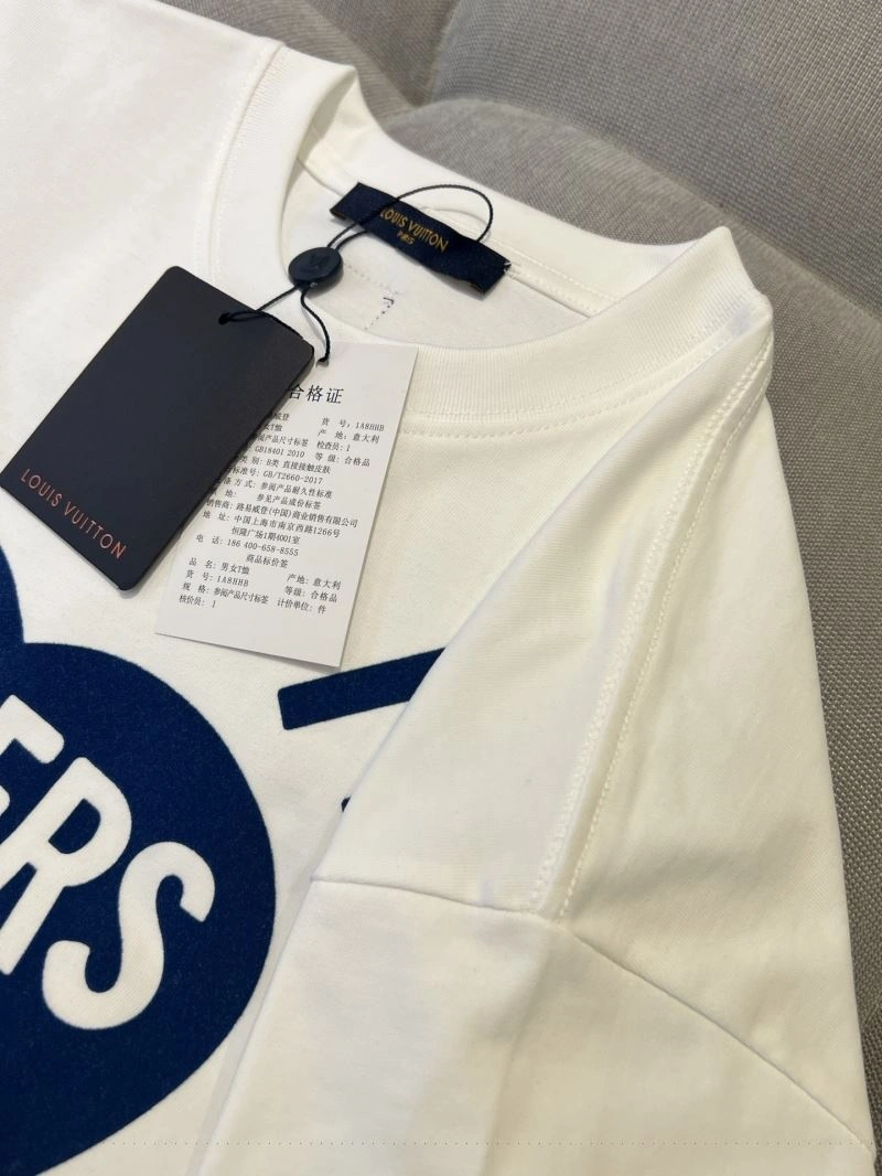 Louis Vuitton T-Shirts WrinkleFree 137198
