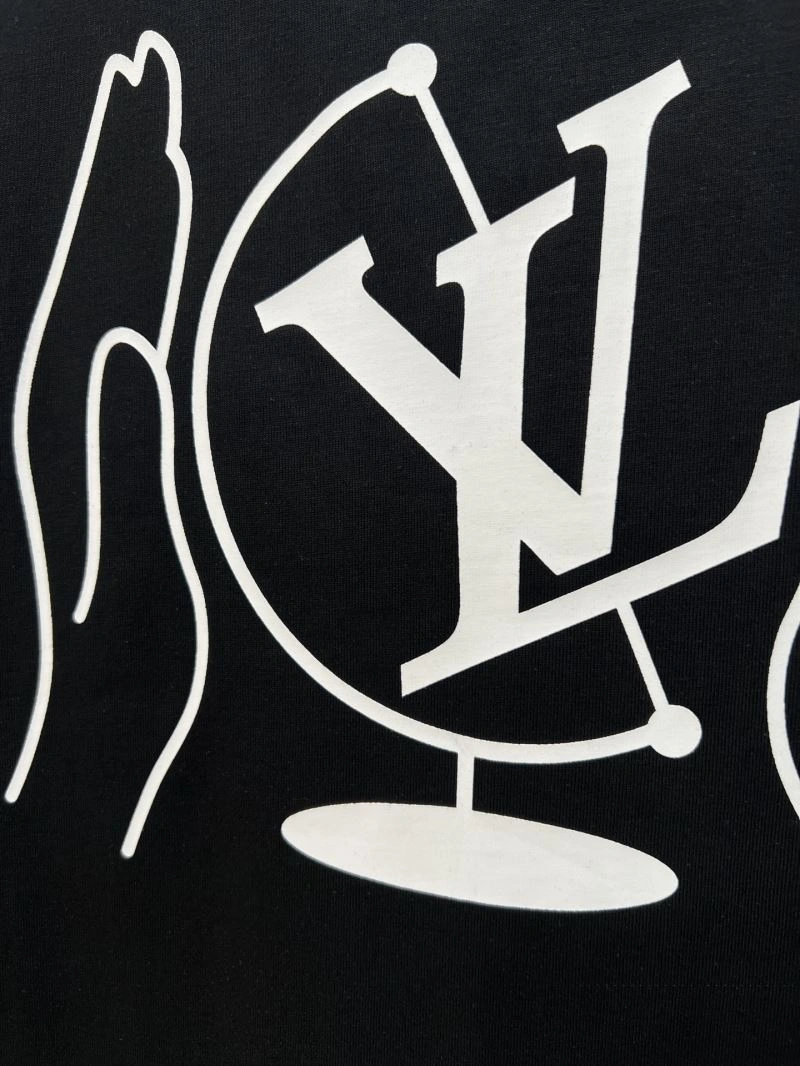 Louis Vuitton T-Shirts ModernLook 137190