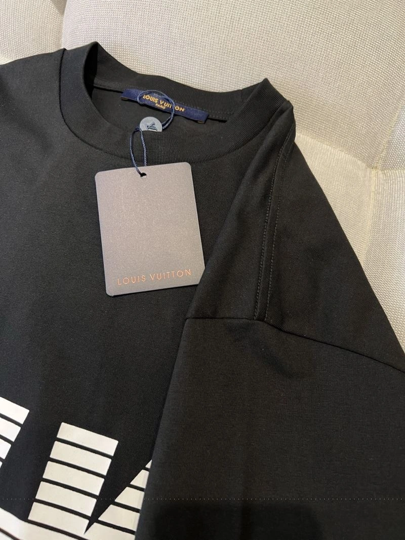 Louis Vuitton T-Shirts ModernLook 137190