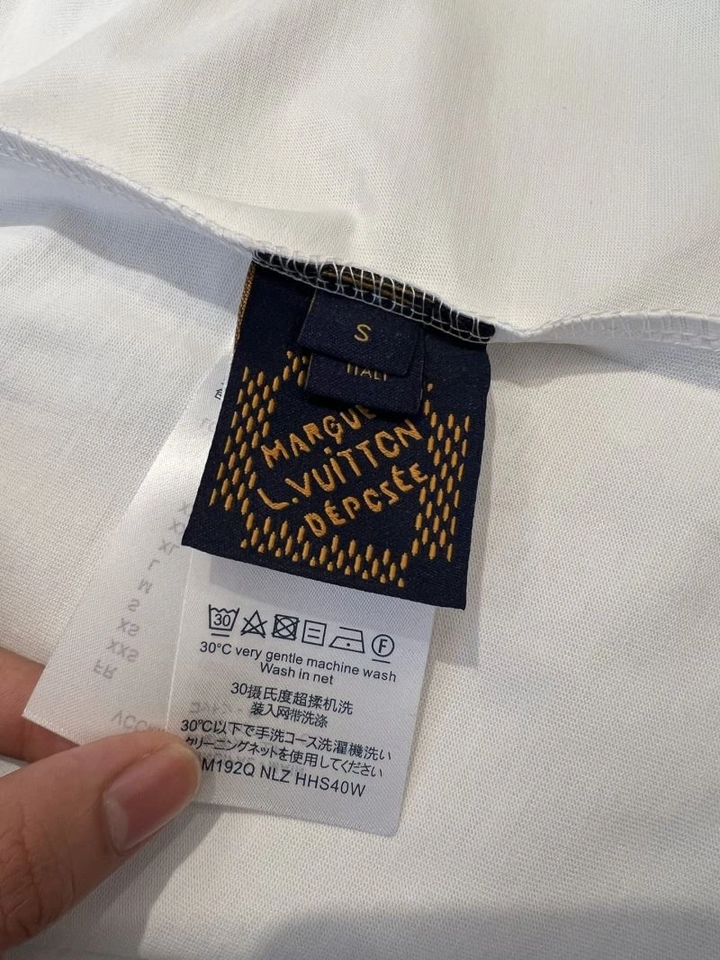 Louis Vuitton T-Shirts Breathable 137187