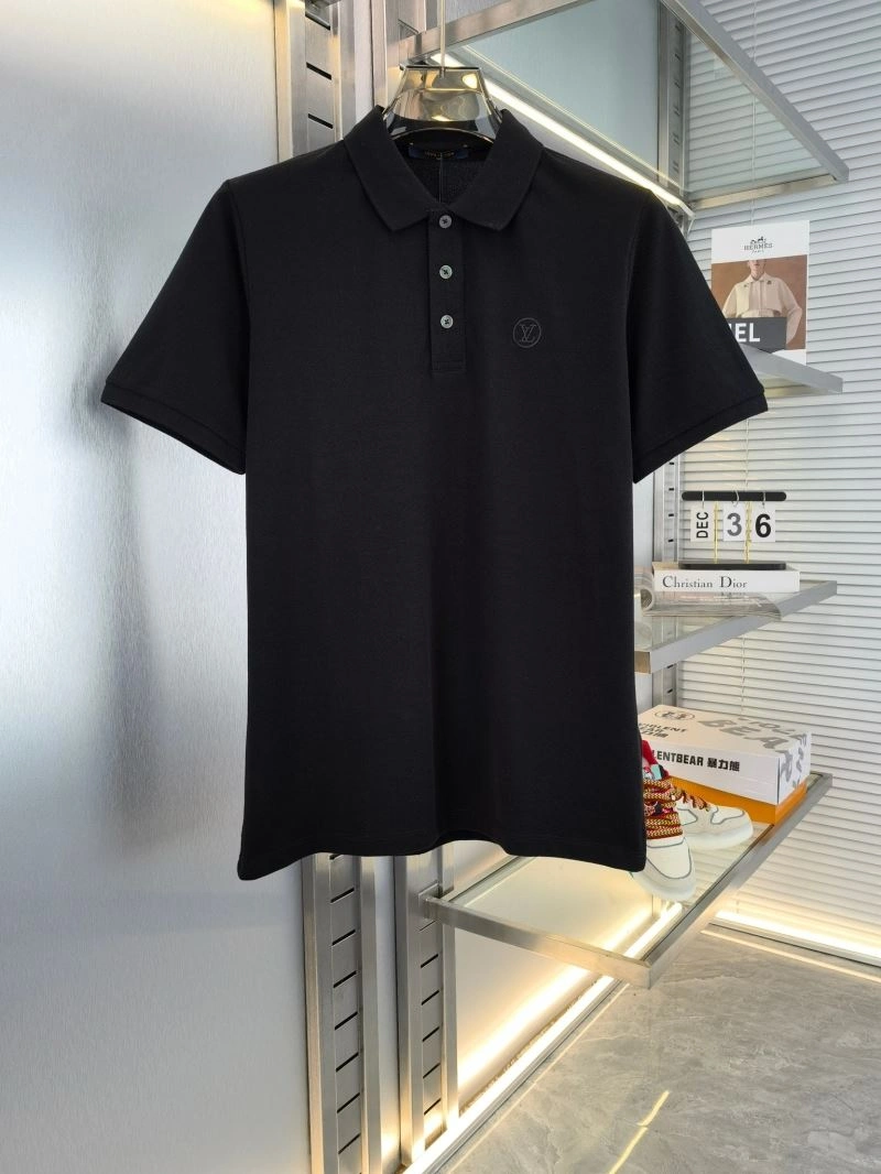 Effortless Louis Vuitton T-Shirts 137186