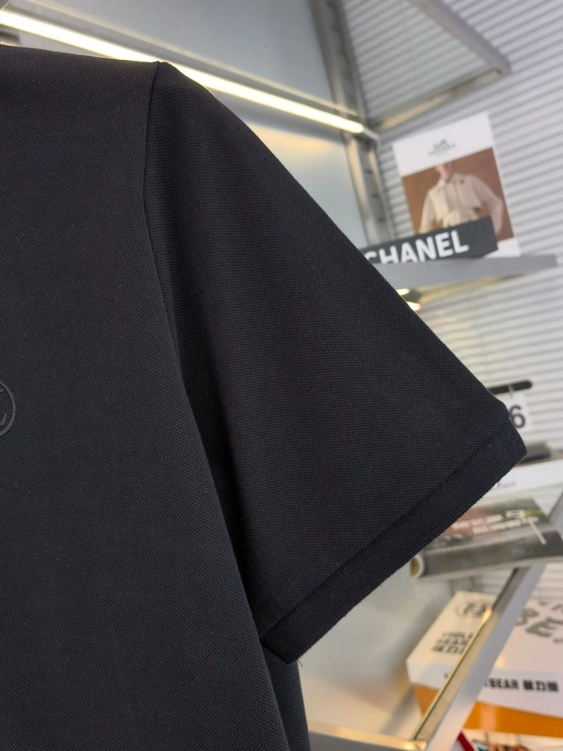 Effortless Louis Vuitton T-Shirts 137186