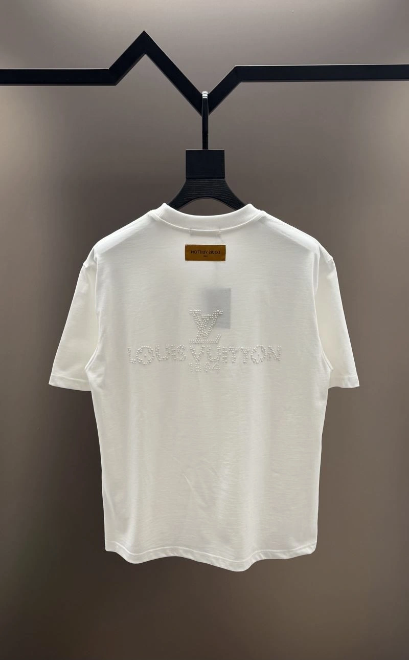 Louis Vuitton T-Shirts EyeCatching 137182