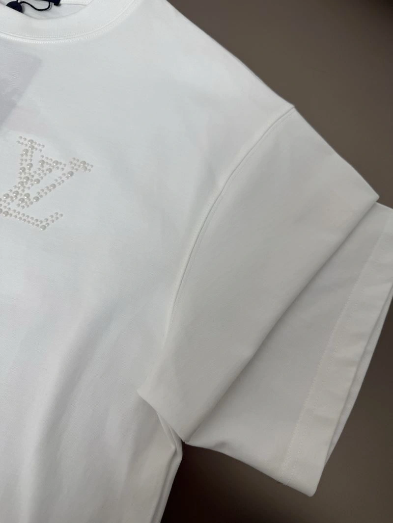 Louis Vuitton T-Shirts EyeCatching 137182