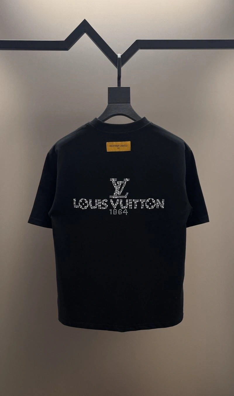 Louis Vuitton T-Shirts Affordable 137181