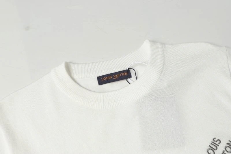 Original Louis Vuitton T-Shirts 137177