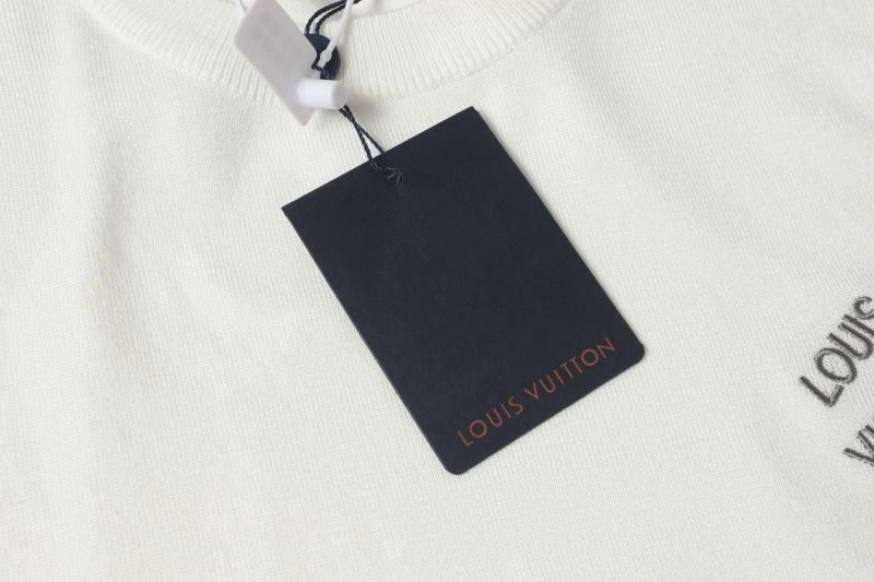 Original Louis Vuitton T-Shirts 137177