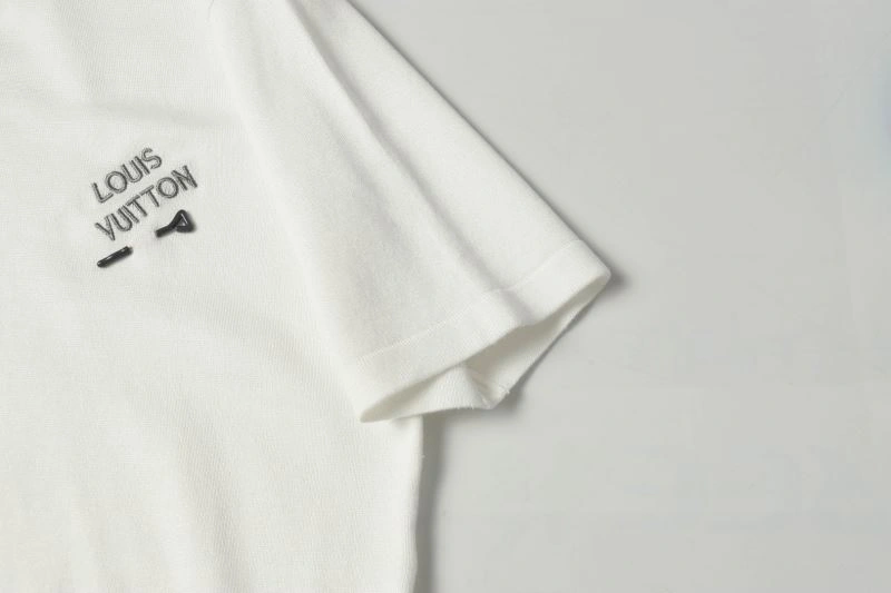 Original Louis Vuitton T-Shirts 137177