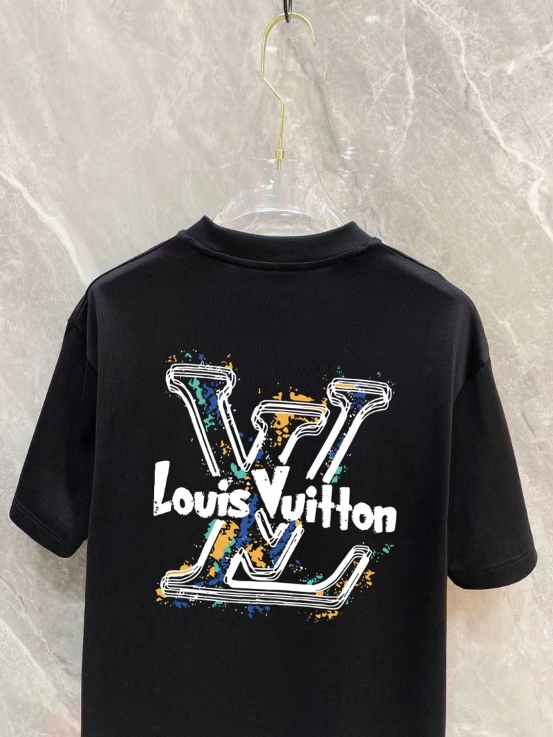 Flexible Louis Vuitton T-Shirts 137161