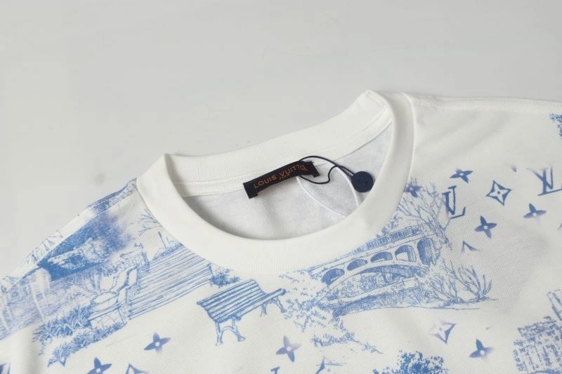 Timeless Louis Vuitton T-Shirts 137162