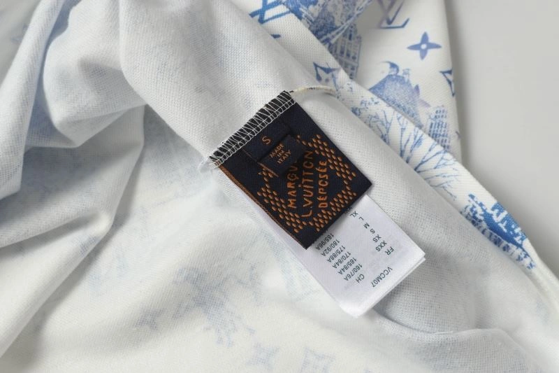 Timeless Louis Vuitton T-Shirts 137162