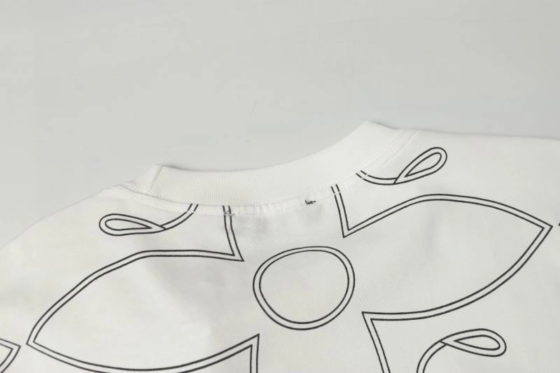 Vibrant Louis Vuitton T-Shirts 137151