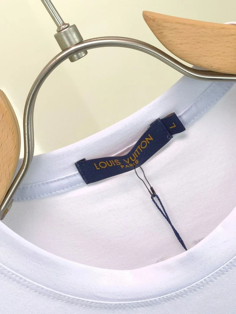 Louis Vuitton T-Shirts Attractive 137160