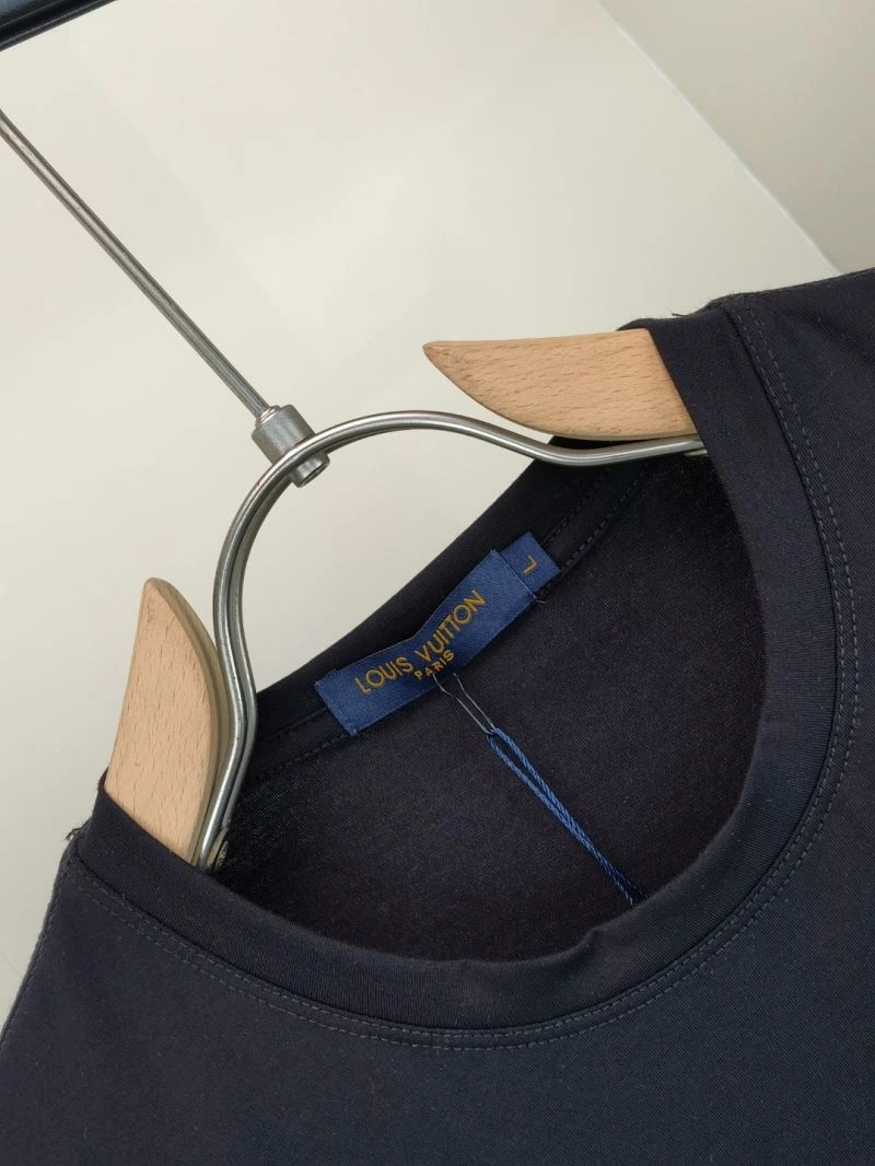 Thermal Louis Vuitton T-Shirts 137172