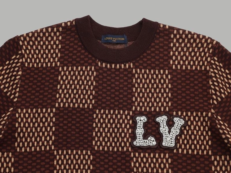 Effortless Louis Vuitton T-Shirts 137153