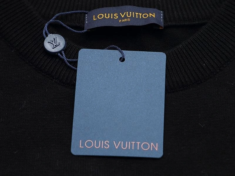 MultiPurpose Louis Vuitton T-Shirts 137168
