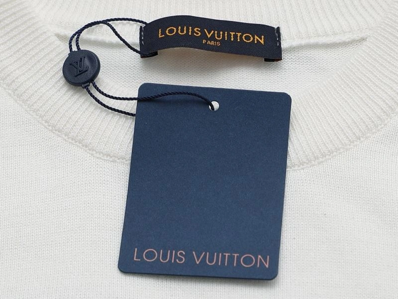 Attractive Louis Vuitton T-Shirts 137152