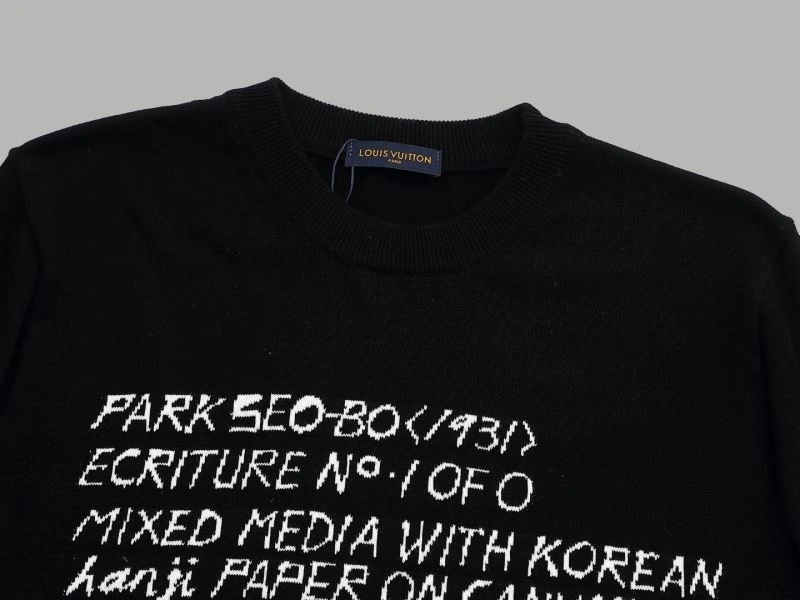 Louis Vuitton T-Shirts Snug 137155