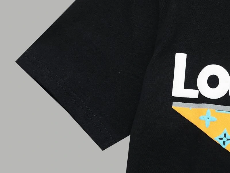 Trendsetting Louis Vuitton T-Shirts 137156