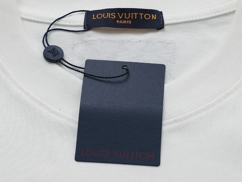 Durable Louis Vuitton T-Shirts 137148