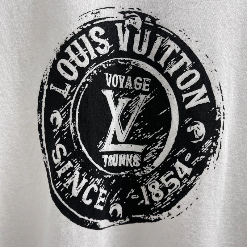 Louis Vuitton T-Shirts Unisex 137145