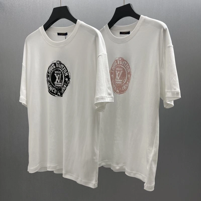 Louis Vuitton T-Shirts Unisex 137145