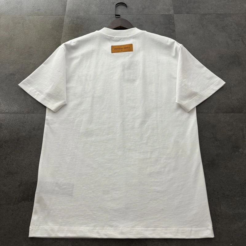 Stretchable Louis Vuitton T-Shirts 137144