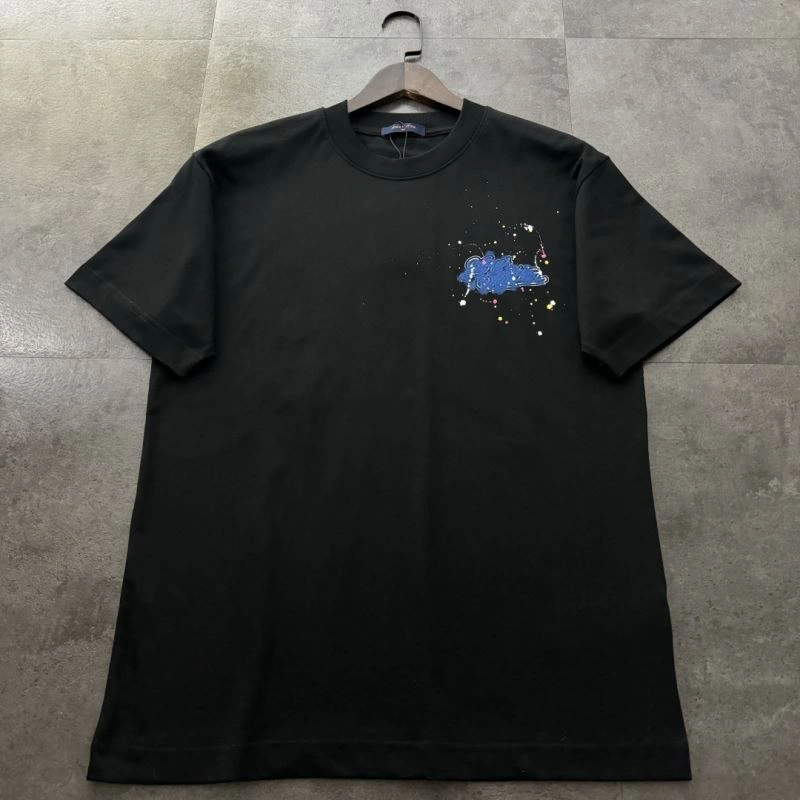 Louis Vuitton T-Shirts Functional 137154