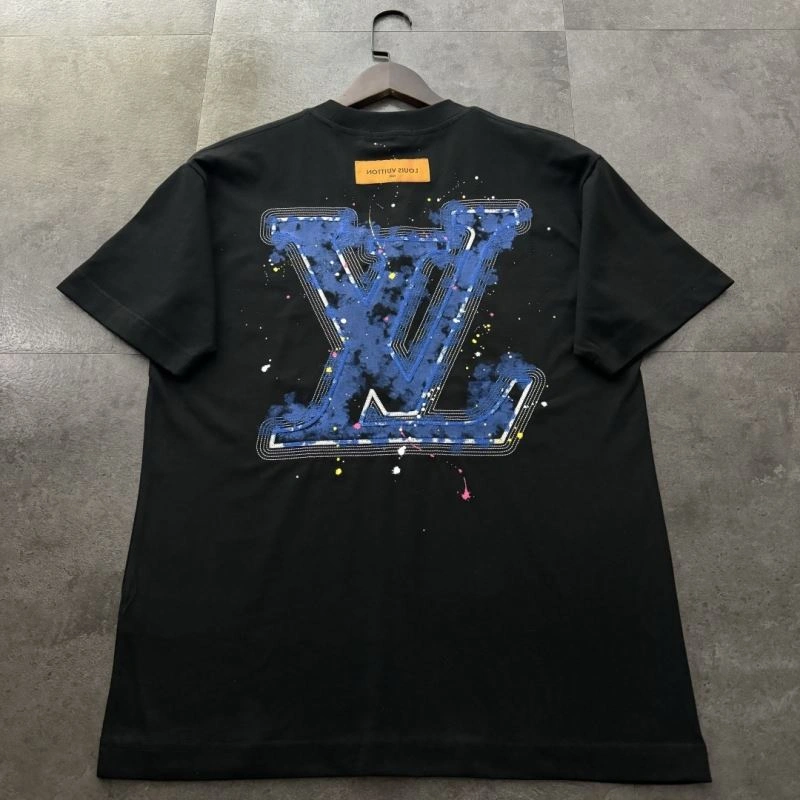 Louis Vuitton T-Shirts Functional 137154