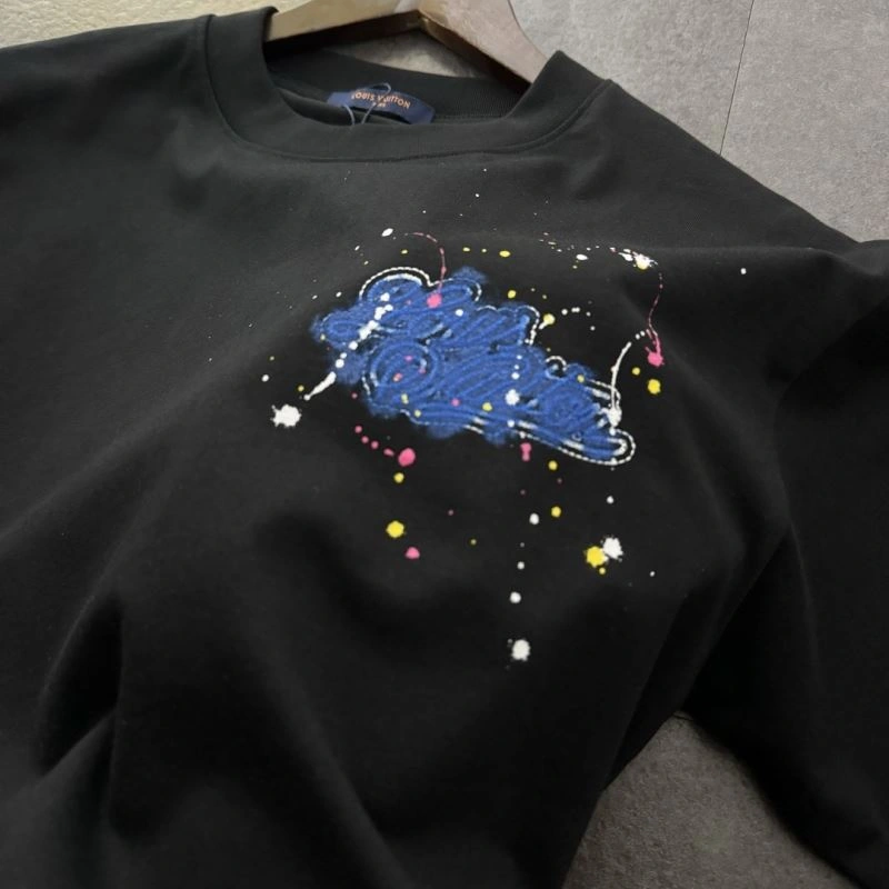Louis Vuitton T-Shirts Functional 137154