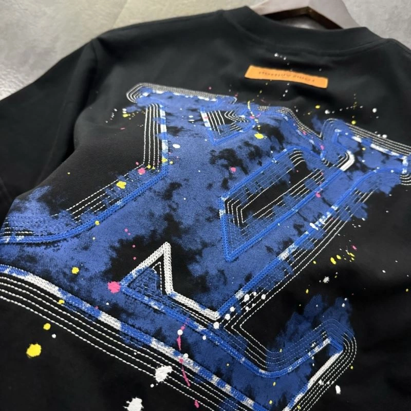 Louis Vuitton T-Shirts Functional 137154