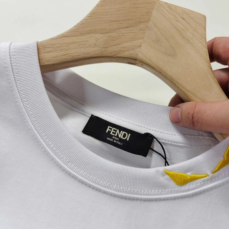 Louis Vuitton T-Shirts Seasonal 137150