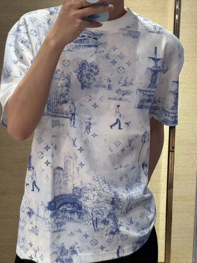 Original Louis Vuitton T-Shirts 137143