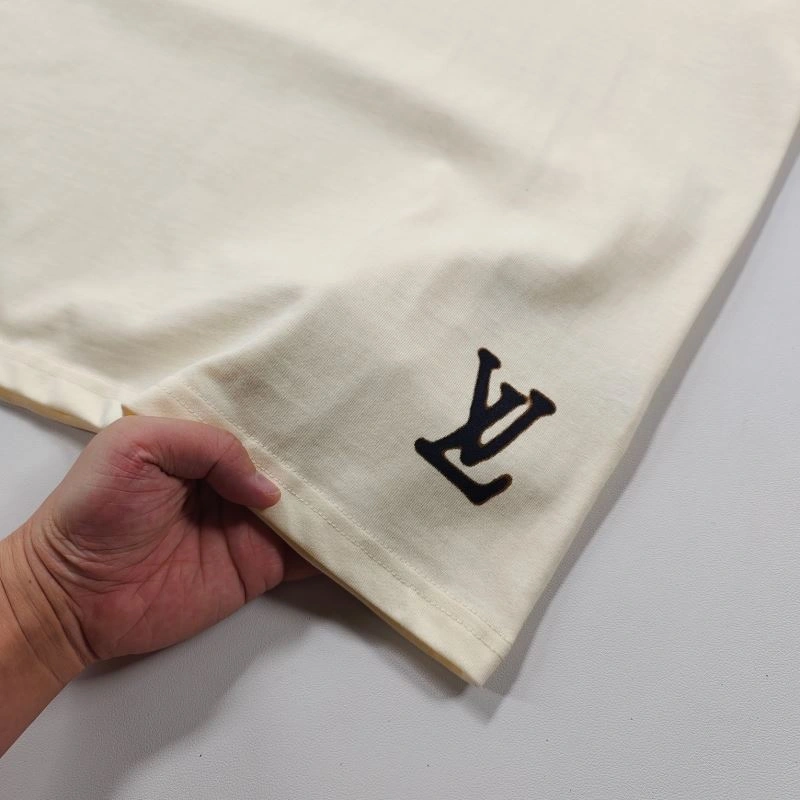 TimelessDesign Louis Vuitton T-Shirts 137141