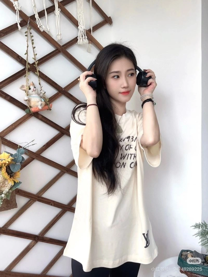 TimelessDesign Louis Vuitton T-Shirts 137141
