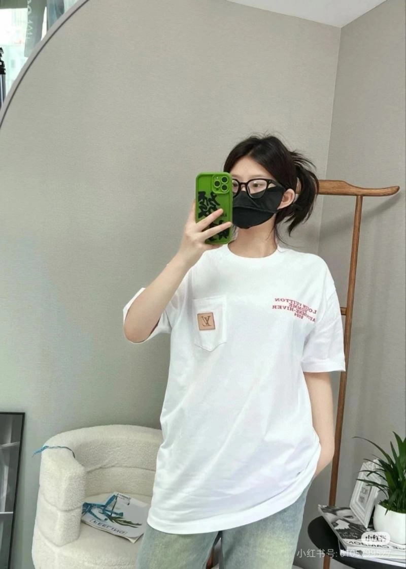UrbanStyle Louis Vuitton T-Shirts 137140