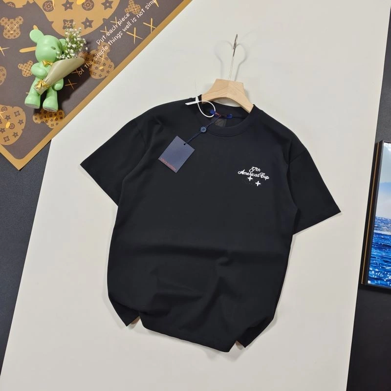 Louis Vuitton T-Shirts ZipUp 137136