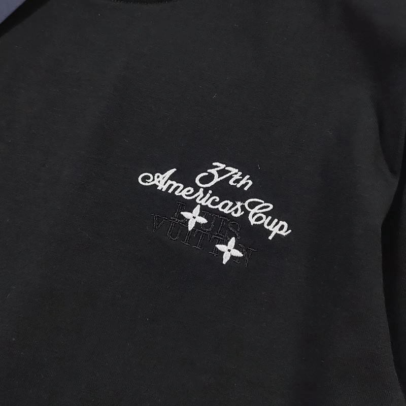 Louis Vuitton T-Shirts ZipUp 137136