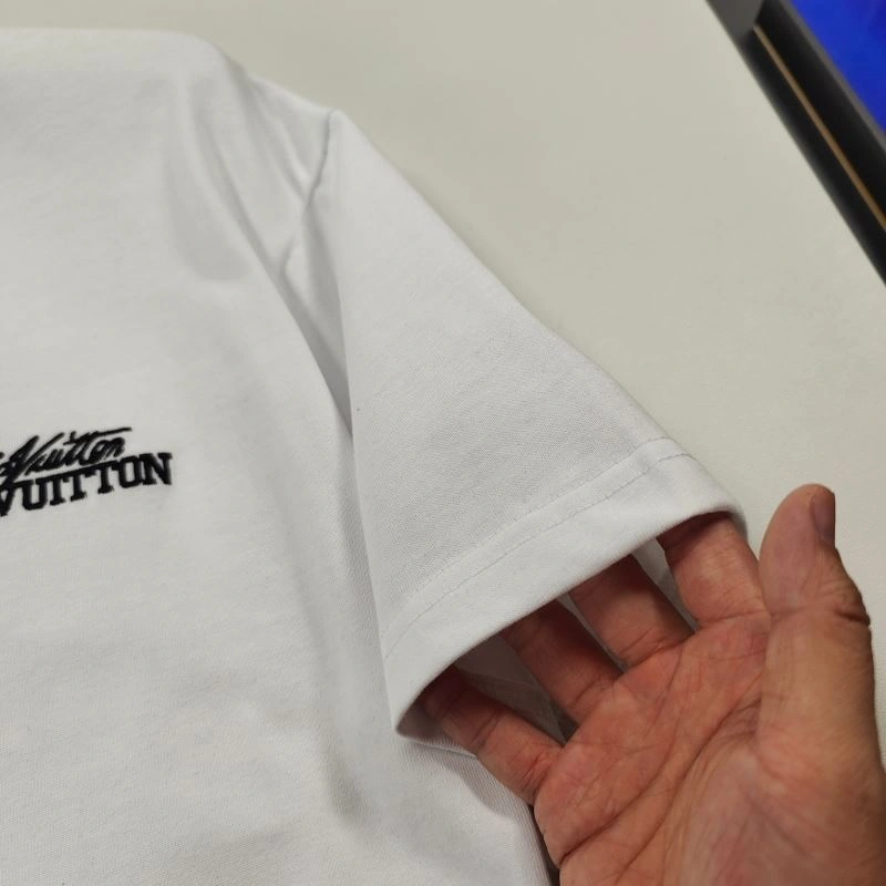 Louis Vuitton T-Shirts RelaxedFit 137138
