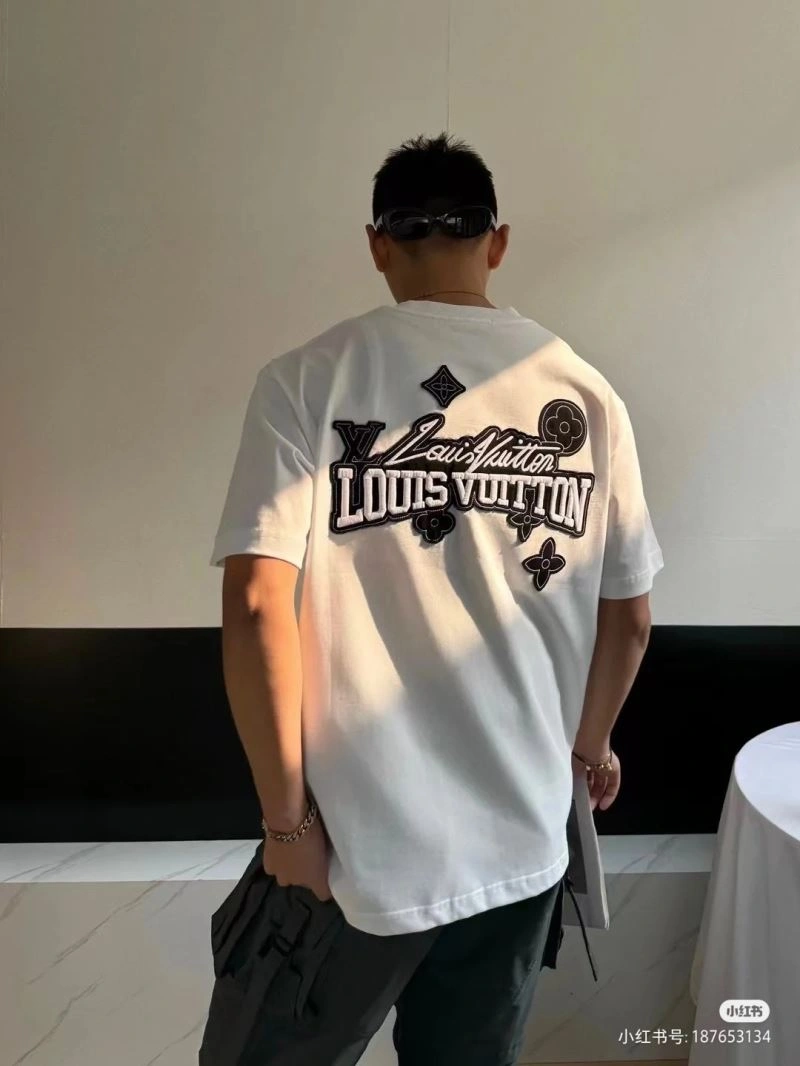 Louis Vuitton T-Shirts RelaxedFit 137138