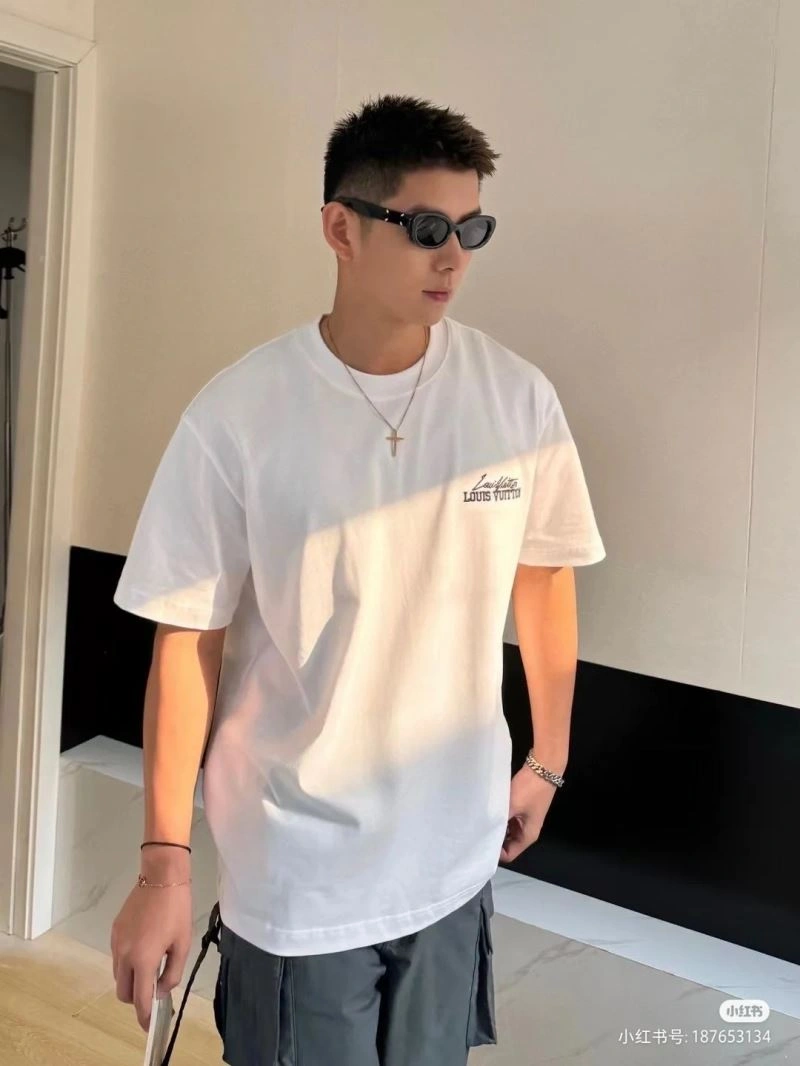 Louis Vuitton T-Shirts RelaxedFit 137138